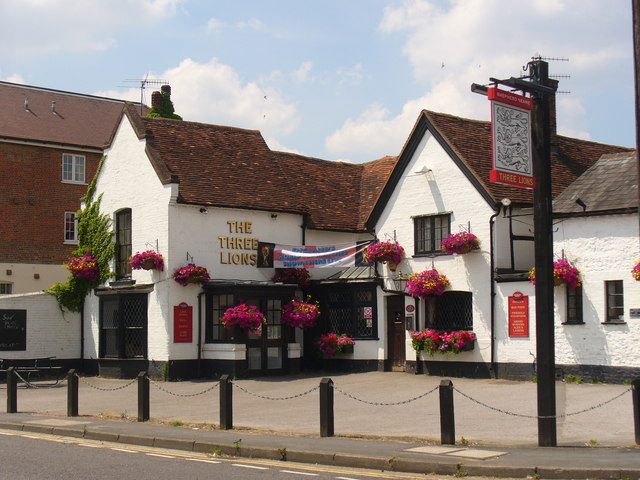 The Three Lions, Scratchers, Farncombe, Godalming